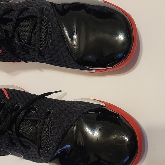 Nike LeBron Witness III PRM Men's Basketball Shoe (US 14  Black/White/Red) - Picture 15 of 15